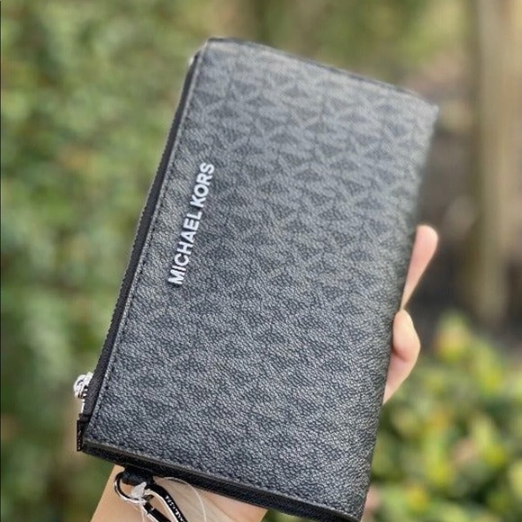 MICHAEL Michael Kors Handbags - NEW 🎀 Michael Kors Wallet Double Zip black Mk Logo In Signature Estampad
